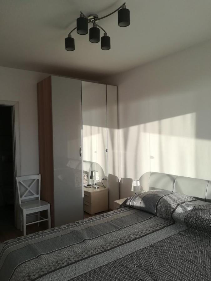 Apartments Jelena Vantacici Esterno foto