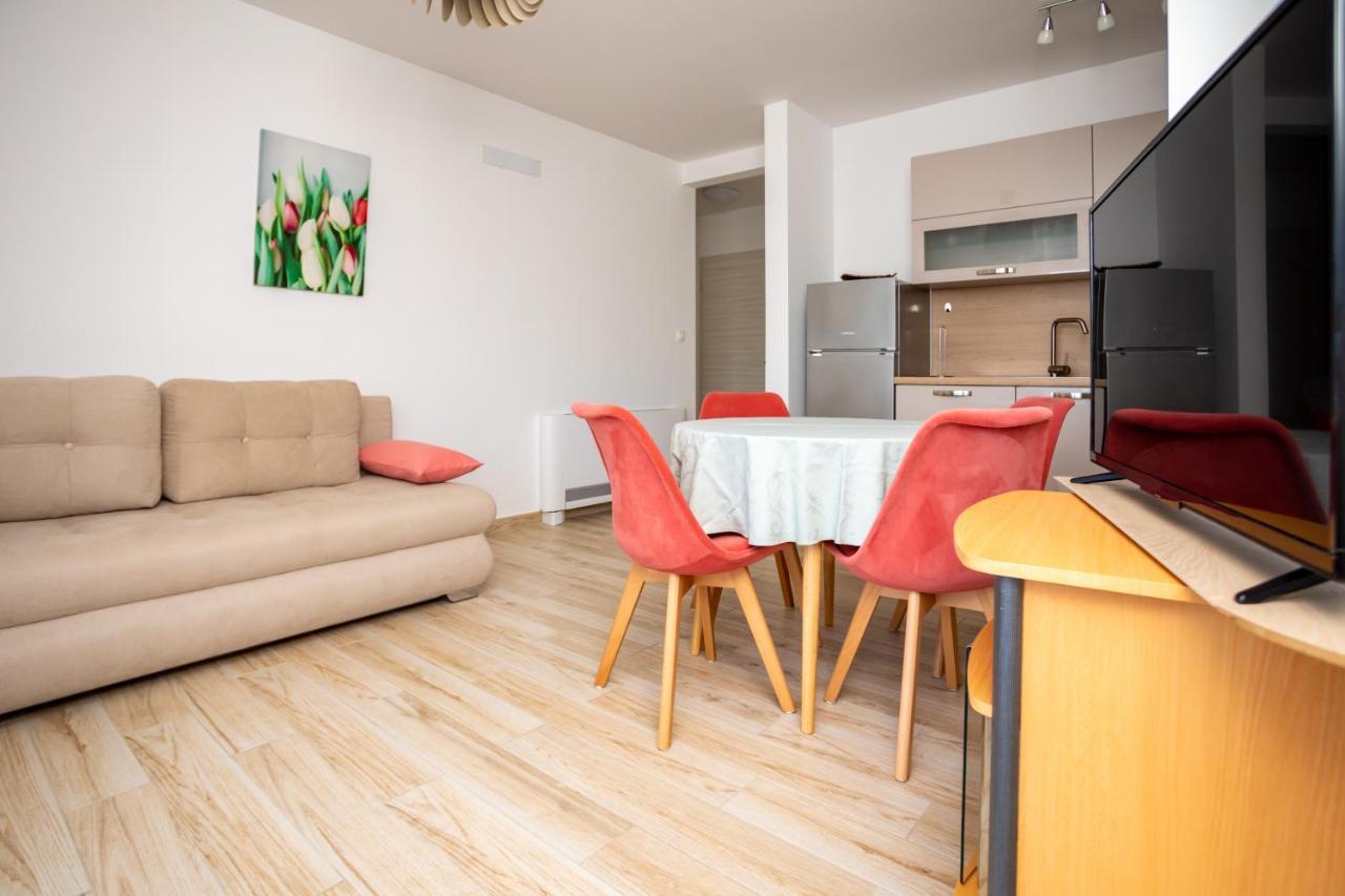Apartments Jelena Vantacici Esterno foto